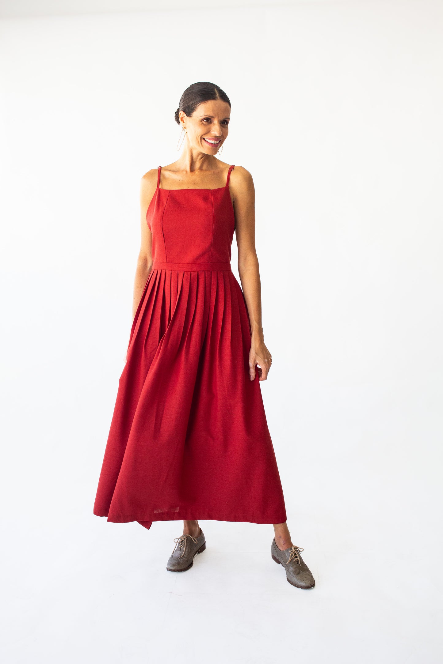 Vestido Pregas em Linho