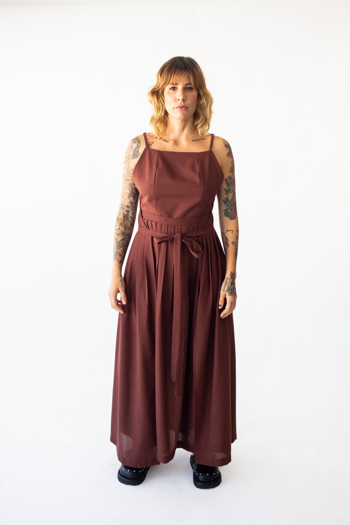 Vestido Pregas em Linho